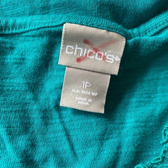 Chico’s Green 3/4 Sleeve Lace Up Shark Bite Top 1P - Picture 4 of 5